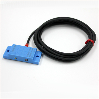 Non-metallic detector sensor and capacitive proximity switch and npn water detector sensor